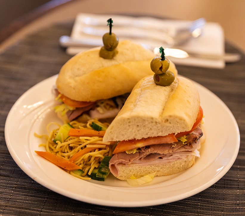 sandwich with noodles